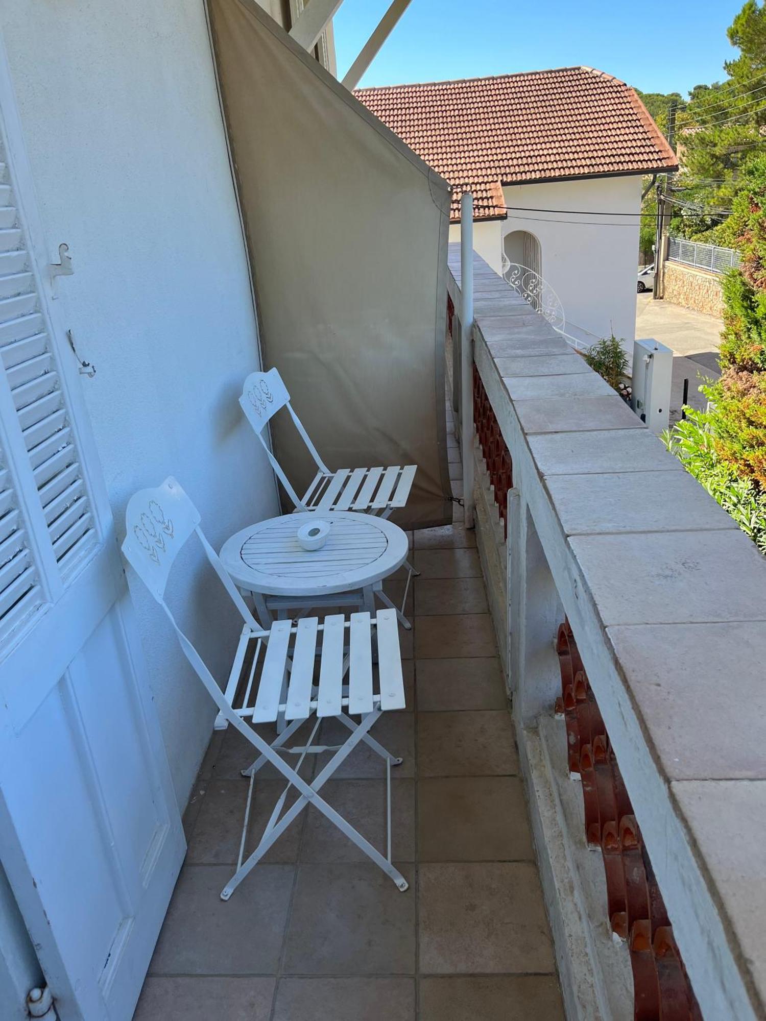Le Synaya Hotel Sanary-sur-Mer Exterior photo